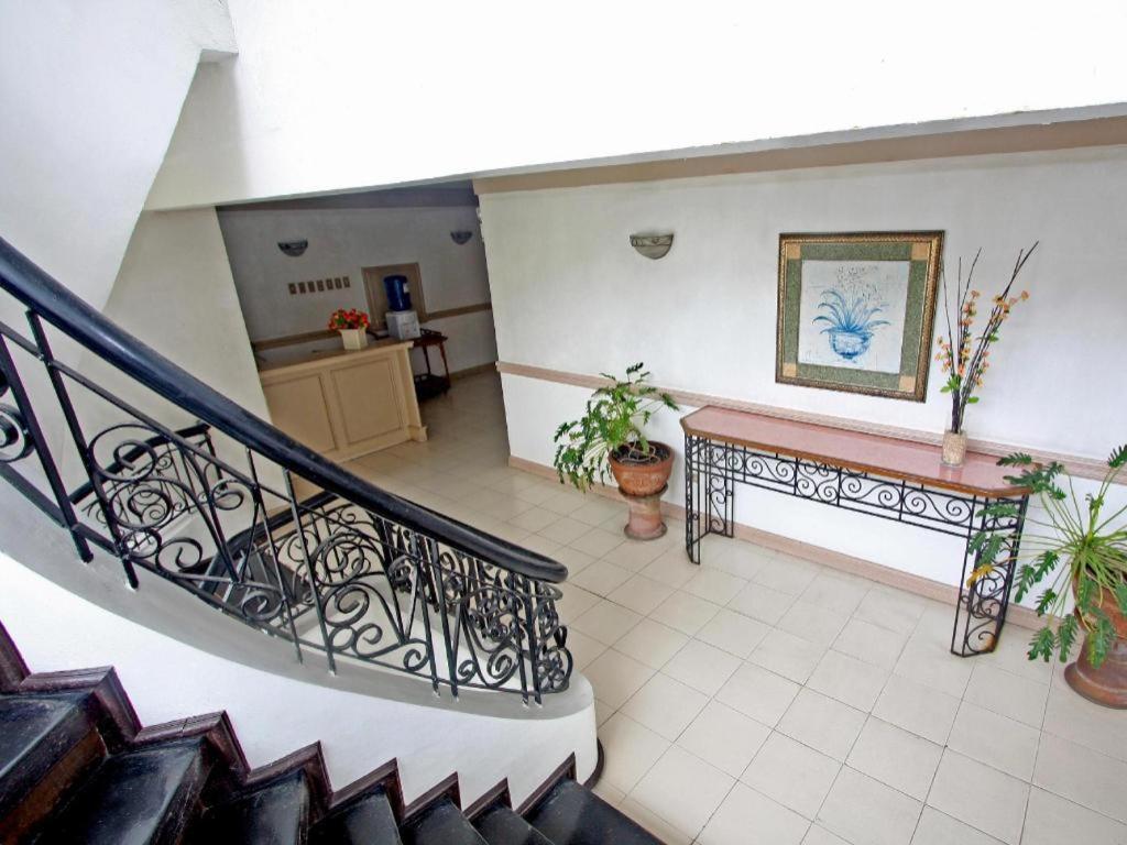 Hotel Galleria Davao Zewnętrze zdjęcie
