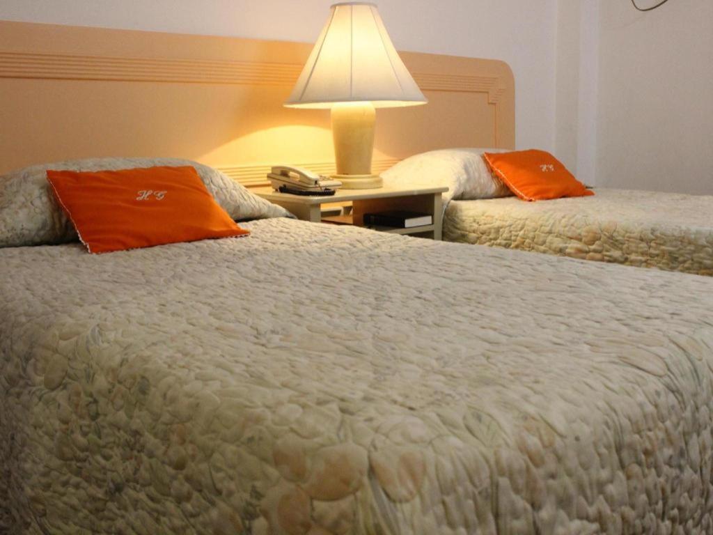 Hotel Galleria Davao Zewnętrze zdjęcie