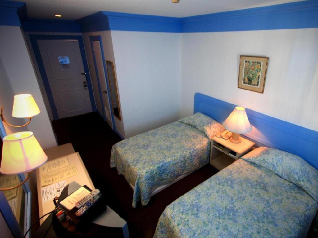 Hotel Galleria Davao Zewnętrze zdjęcie
